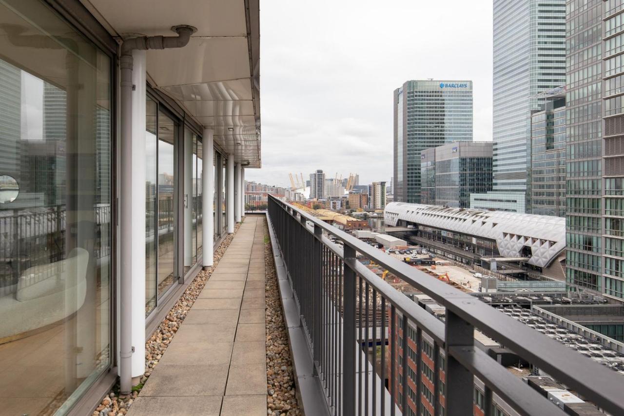 The Canary Wharf Secret - Glamorous 3Bdr Flat With Terrace And Parking Apartment London Exterior photo