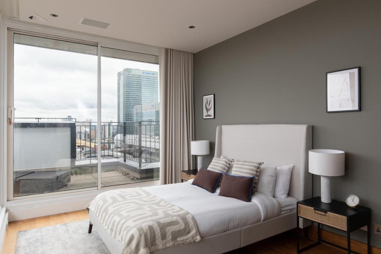 The Canary Wharf Secret - Glamorous 3Bdr Flat With Terrace And Parking Apartment London Exterior photo